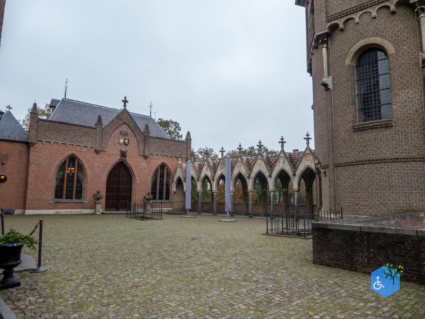 Heeswijk_Dinther_Kasteel_Heeswijk_08-11-2024-04