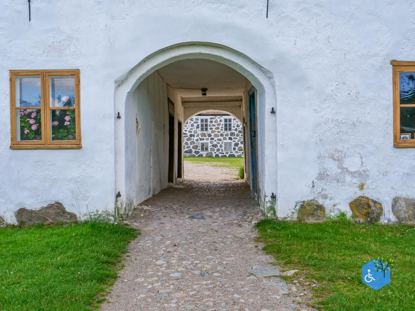 Hassleholm_Hovdala_Slott_01-04-2025-12
